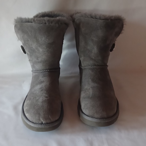 UGG Bailey Button Bling Shearling Winter Boots 2 Tone Gray Women's Size 8 - Picture 3 of 10